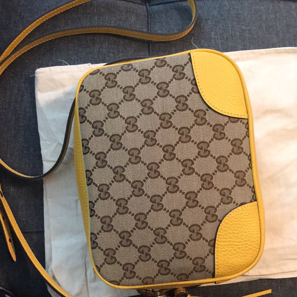 The GG Guccissima Bag mustard golden yellow crossbody - Picture 5 of 5